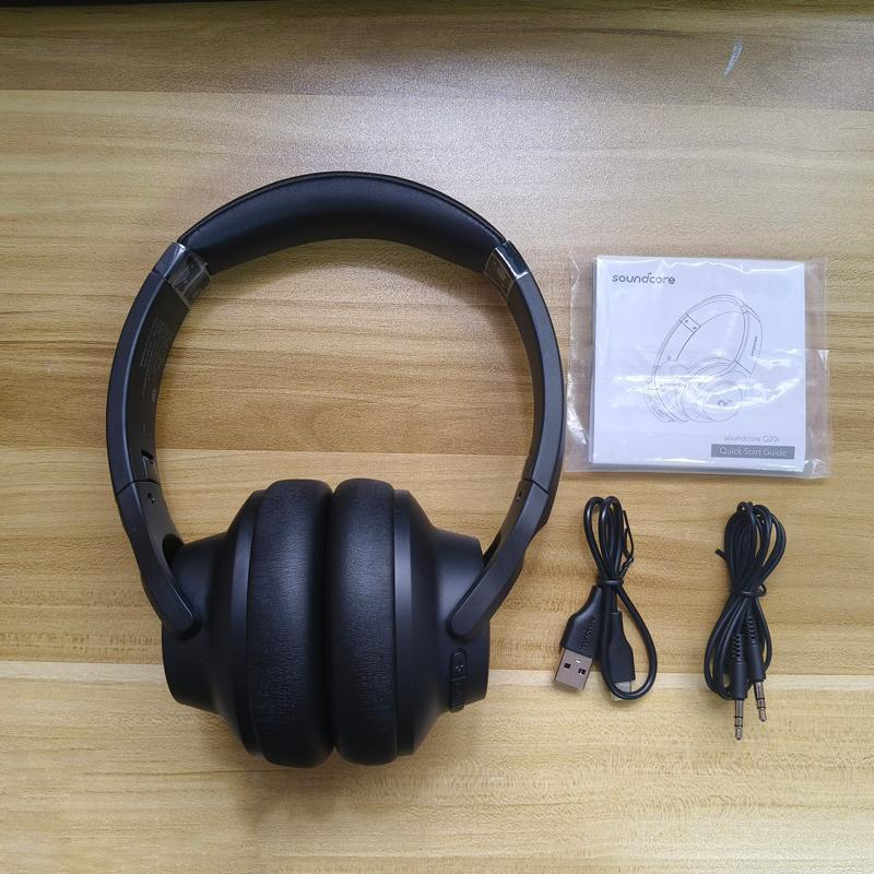 SOUNDCORE Q20i A3004 Wireless Over-ear Headphone, Noise Cancelling Headphone with Built-in Microphone, Long Standby Sports Headset for Gaming & Sports, Electronic Audio Product