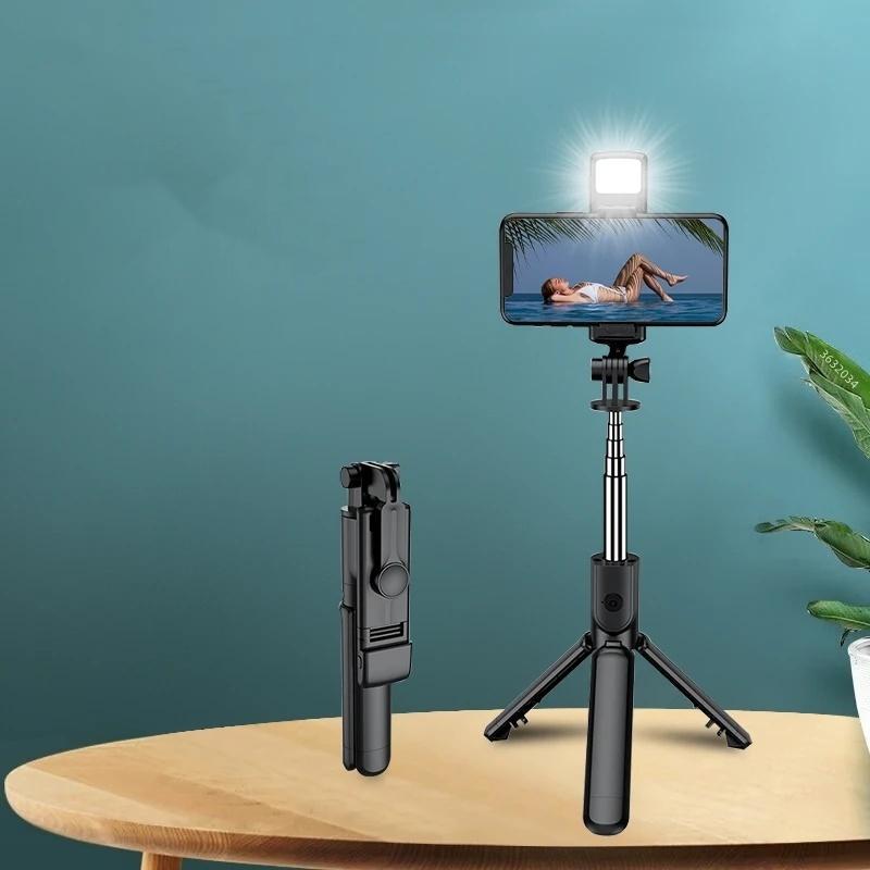 Portable Lightweight Selfie Stick Tripod, Wireless Selfie Stick with Remote Control & Fill Light, Adjustable Bluetooth-compatible Selfie Tripod for Daily Use