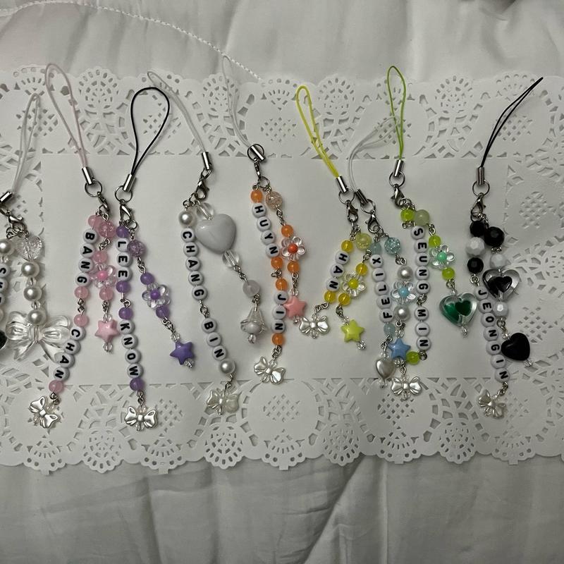 kpop phone charm, kpop group phone charm, kpop keychain, bias keychain, kpop bag charm, custom kpop bias phone charm cell